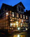 apotheke-061101-1.jpg (58708 Byte)