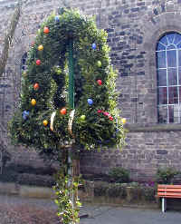 beu-osterschmuck-230302-2-a.jpg (149106 Byte)