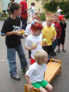 kigafest-080602-10-a.jpg (89916 Byte)