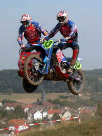 moto-cross-060903-4637.jpg (71054 Byte)